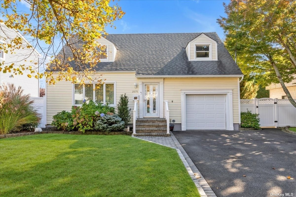 #1 photo, 2070 Hampton Way, 长岛 Merrick , NY 11566