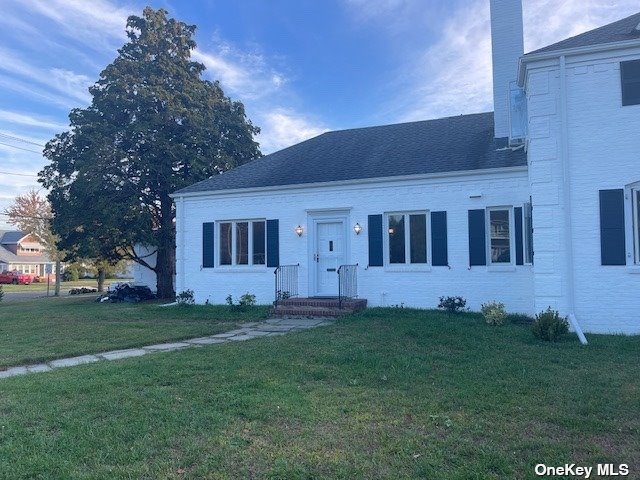 #1 photo, 64 E Roe Boulevard, 东长岛 Patchogue , NY 11772