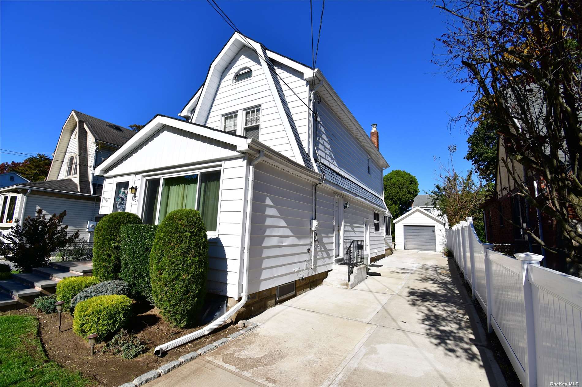 #1 photo, 831 Kings Parkway, 長島 Baldwin , NY 11510