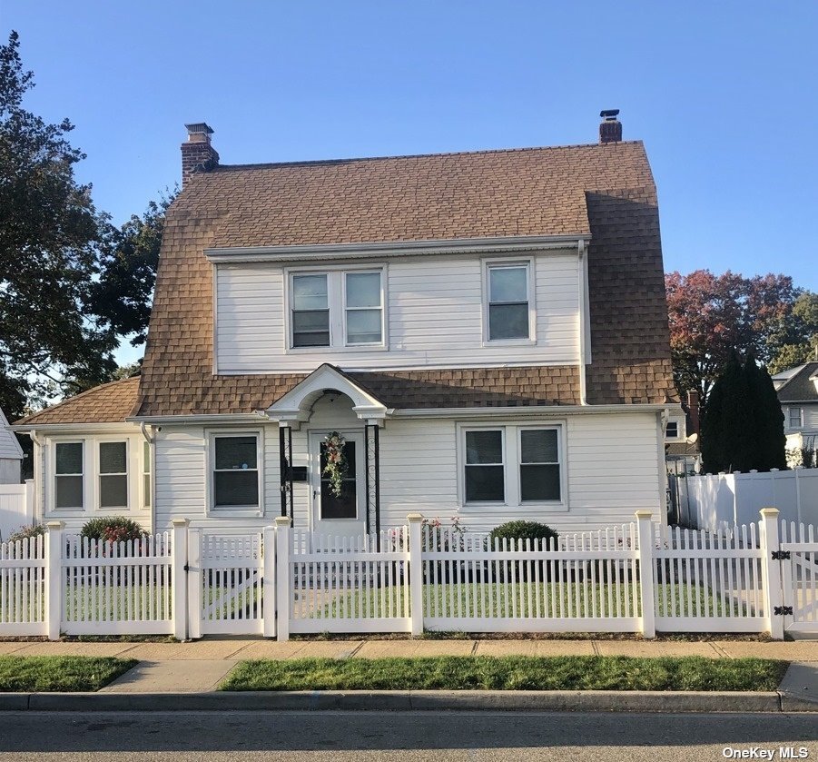 #1 photo, 113 Willow Avenue, 长岛 Hempstead , NY 11550