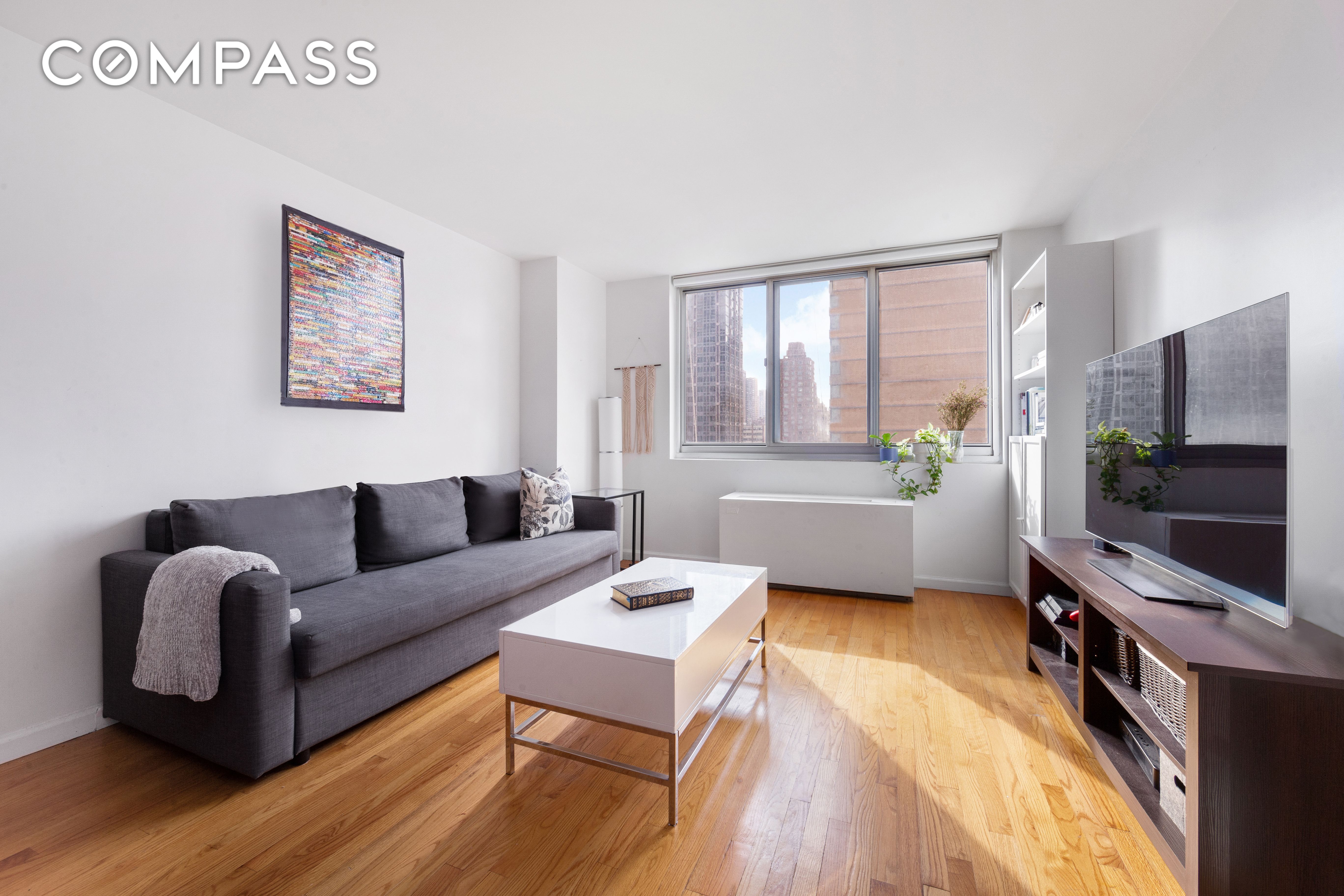 #1 photo, 345 E 93rd Street, 曼哈顿 上东城 Upper East Side , NY 10128