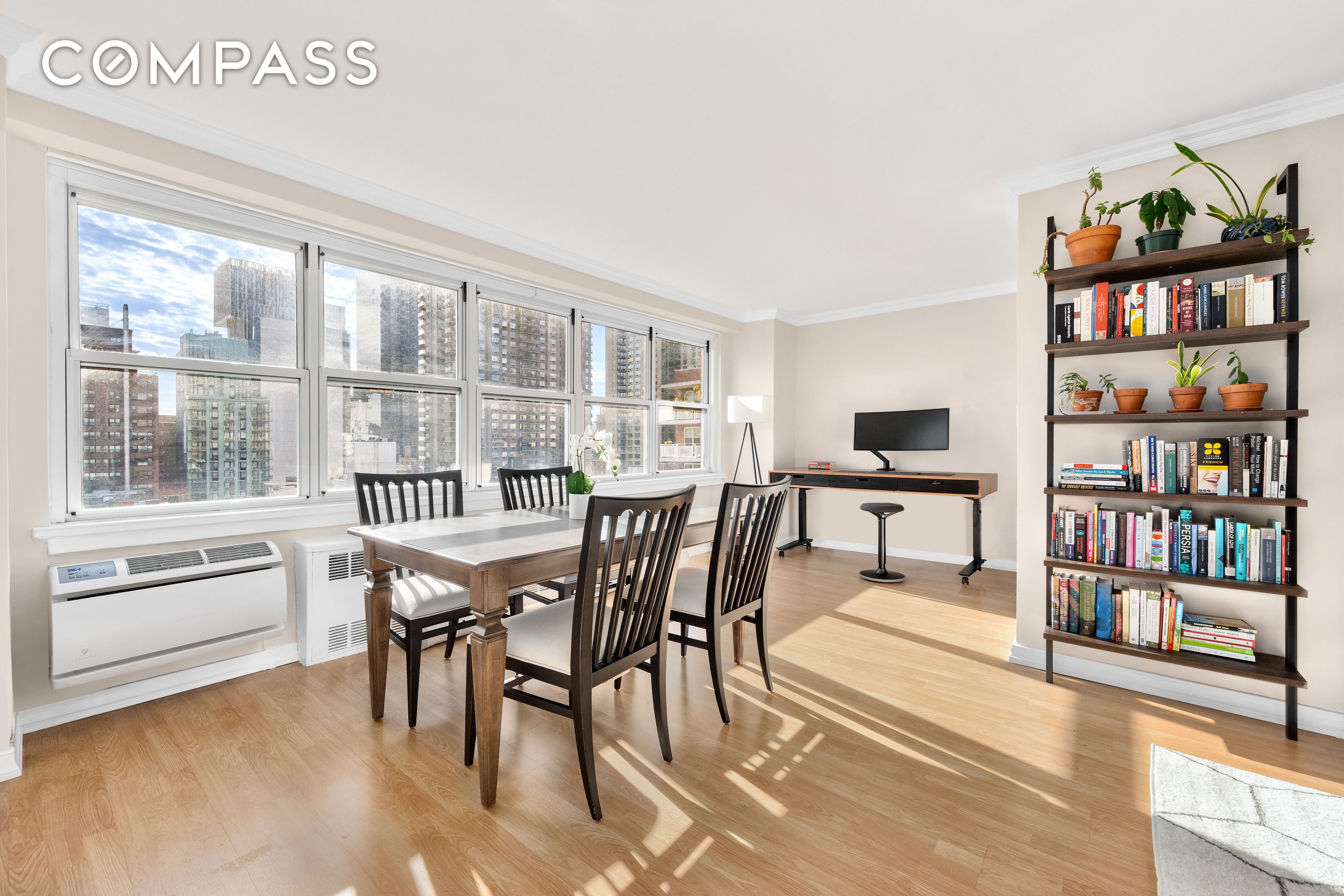 #1 photo, 401 E 74th Street, 曼哈顿 上东城 Lenox Hill , NY 10021