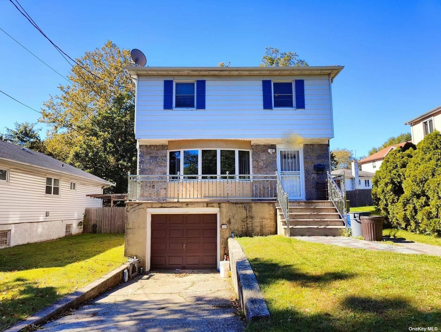 #1 photo, 54-42 252nd Street, クイーンズ区 Flushing , NY 11362