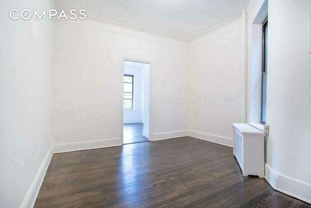 #1 photo, 185 Ave C, 曼哈顿 东村区 East Village , NY 10009