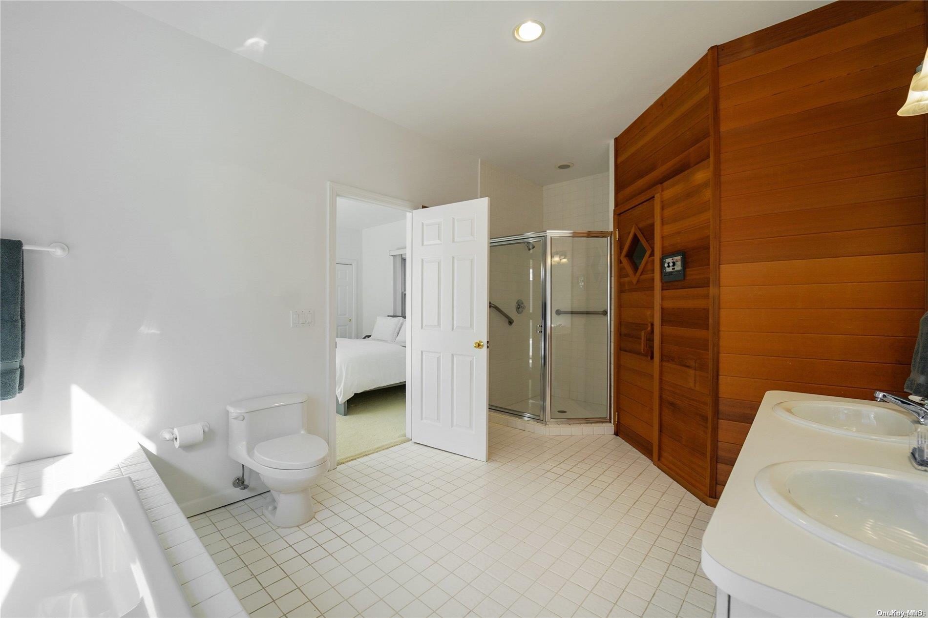 #10 photo, 7 Plume Grass Way, サフォーク郡 Westhampton , NY 11977