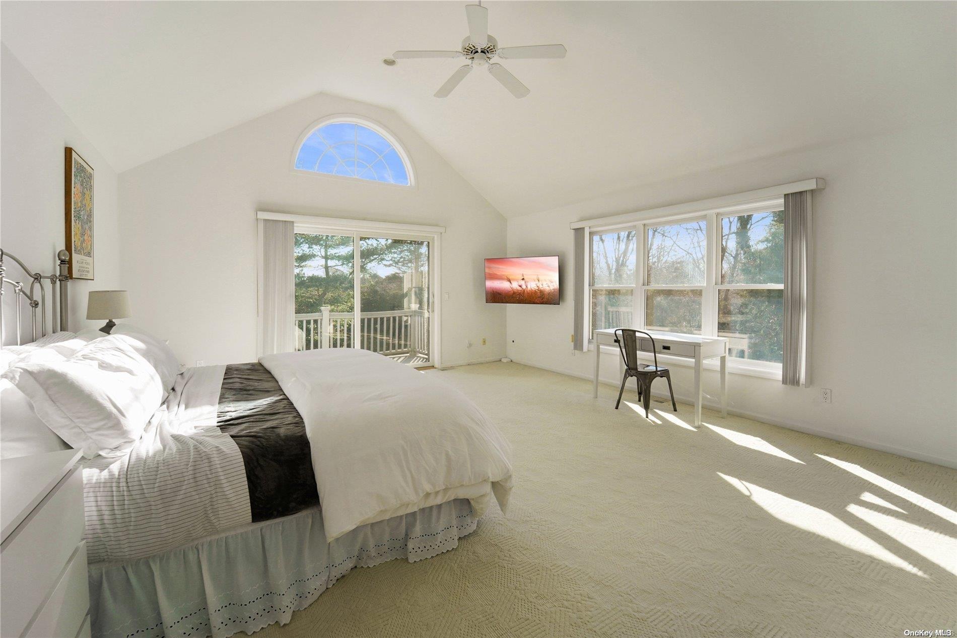 #15 photo, 7 Plume Grass Way, サフォーク郡 Westhampton , NY 11977