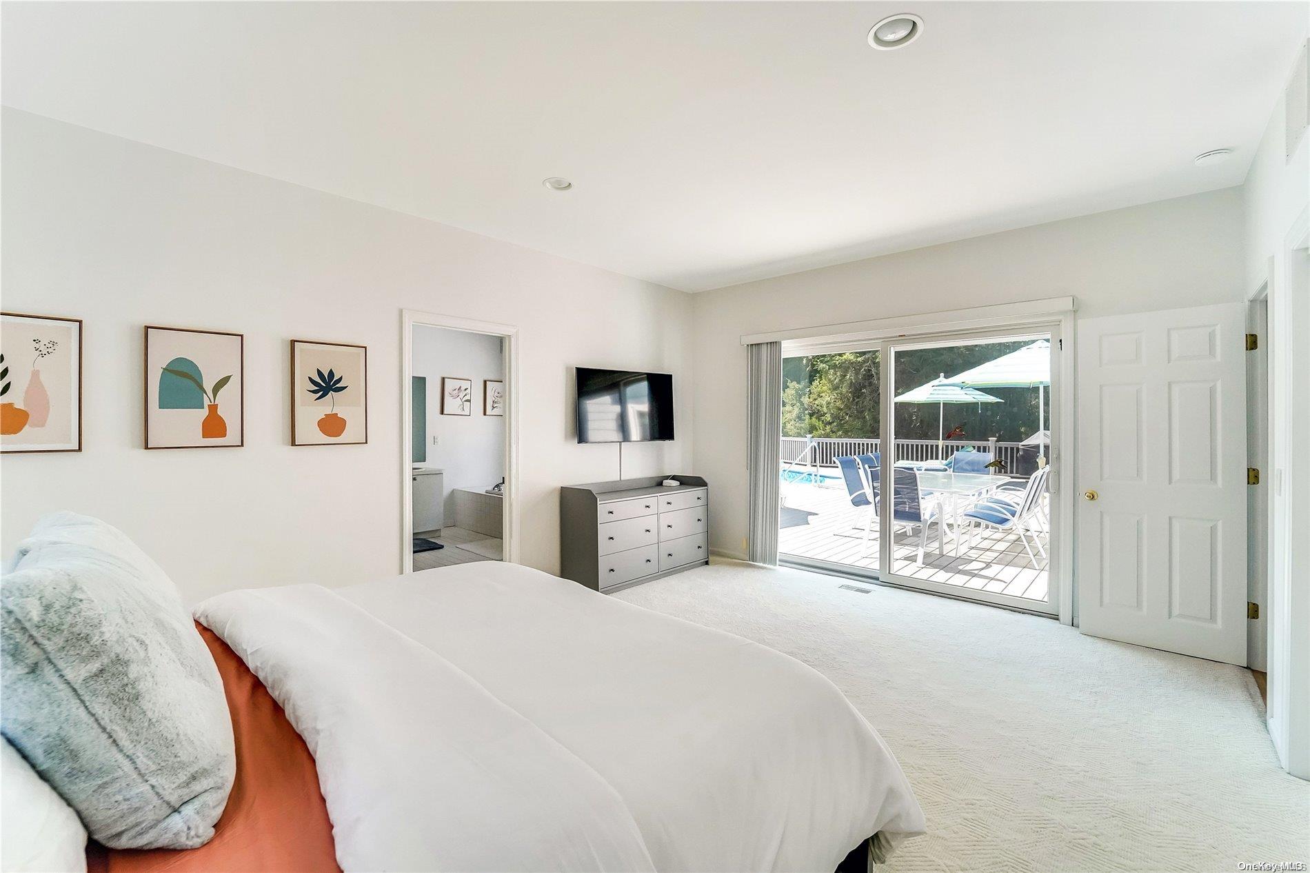 #9 photo, 7 Plume Grass Way, サフォーク郡 Westhampton , NY 11977