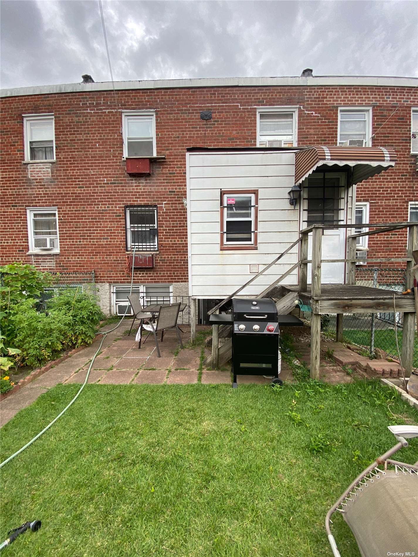 #1 photo, 12-23 118th Street, 皇后区 大学点 College Point , NY 11356