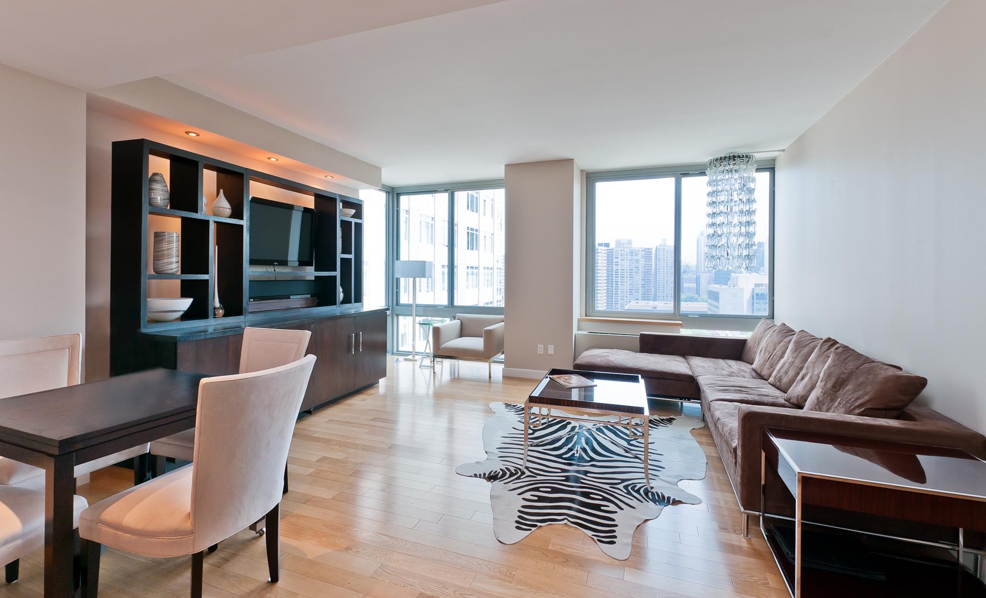 #1 photo, 225 W 60TH Street, 曼哈顿 上西城 Lincoln Sq , NY 10023