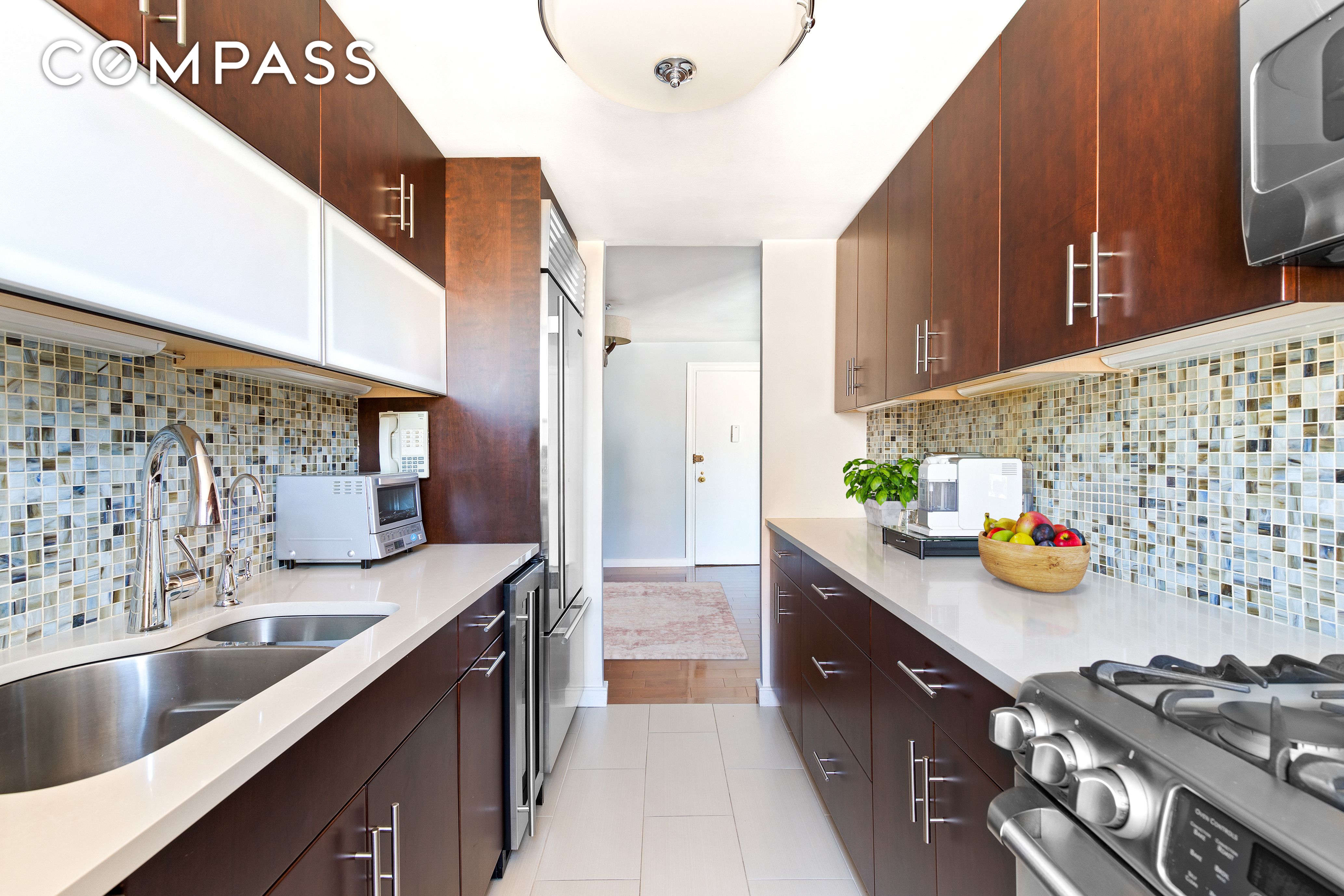 #1 photo, 340 E 64th Street, 曼哈顿 上东城 Upper East Side , NY 10065