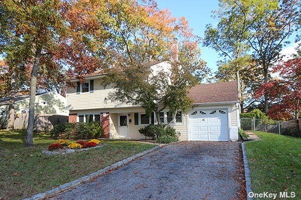 #1 photo, 46 Foxwood Drive, Huntington Station , NY 11746