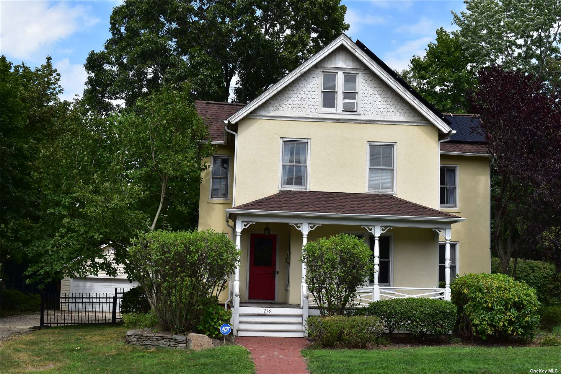 #1 photo, 218 Barnum Avenue, 东长岛 Port Jefferson , NY 11777