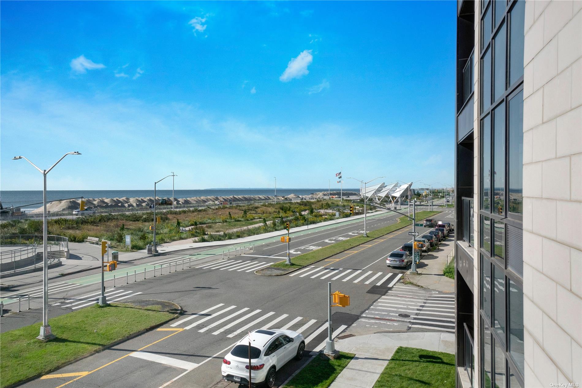 #1 photo, 91-16 Shore Front Parkway, 皇后区 Rockaway Beach , NY 11693