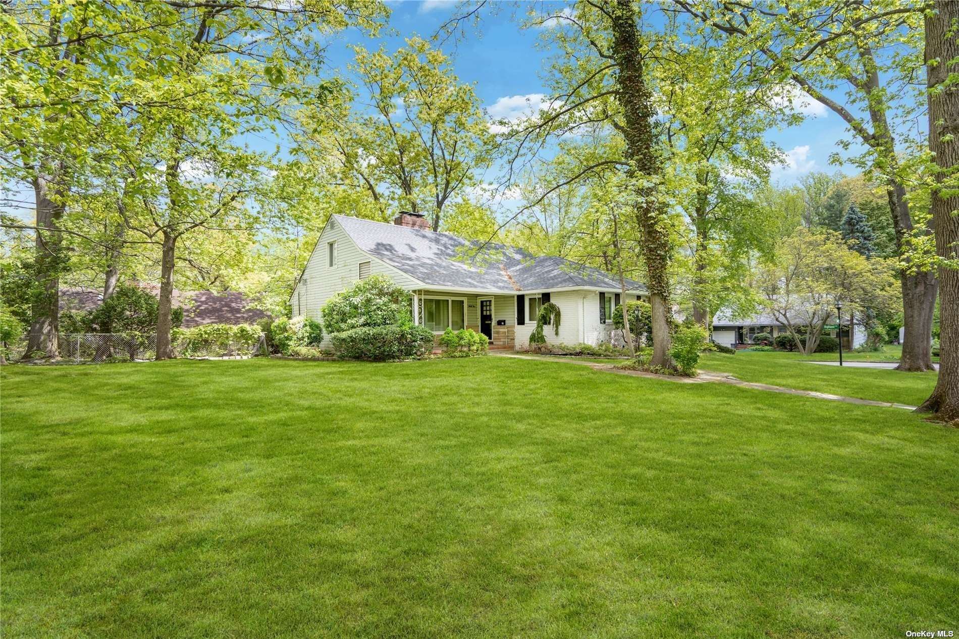 #1 photo, 31 Shadow Lane, 长岛 大颈 Great Neck , NY 11021