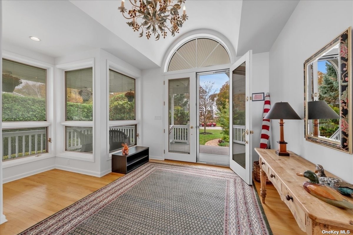 #1 photo, 15 Oak Point Drive, 长岛 Bayville , NY 11709