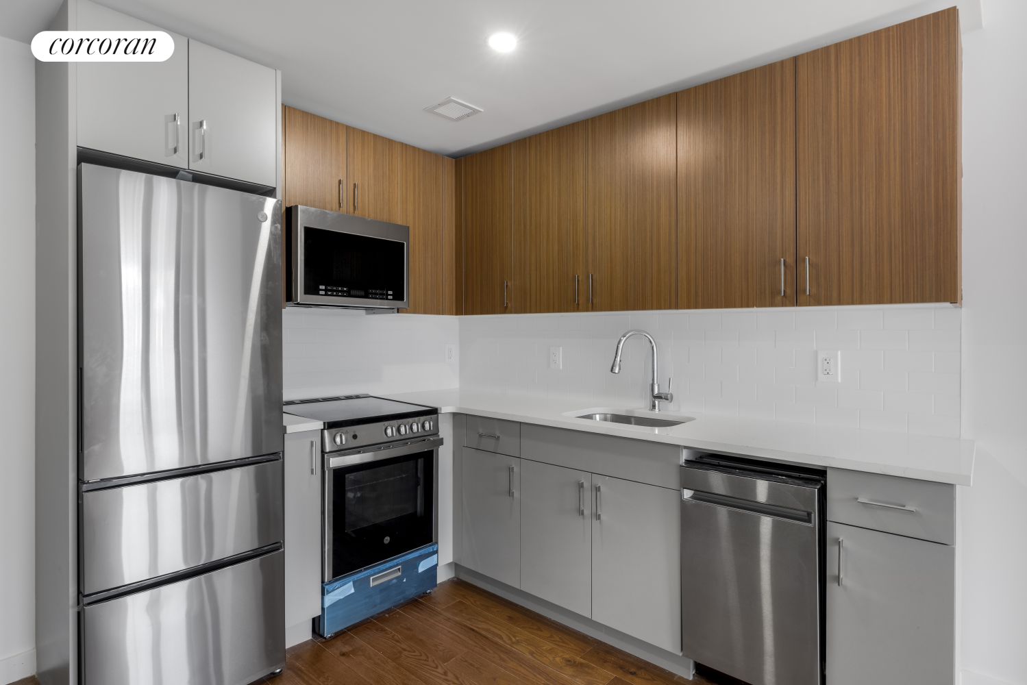 #1 photo, 83-15 PARSONS Boulevard, 皇后区 牙买加 Jamaica Hills , NY 11432