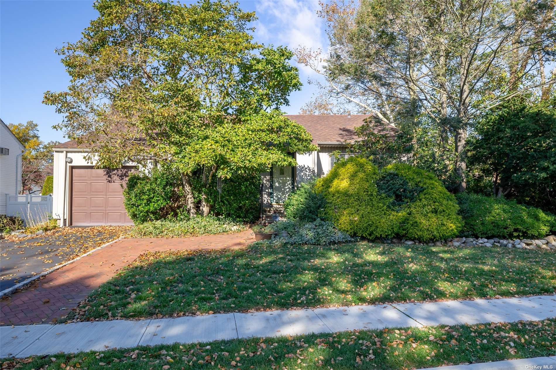 #1 photo, 27 Gary Road, 长岛 塞奥瑟 Syosset , NY 11791