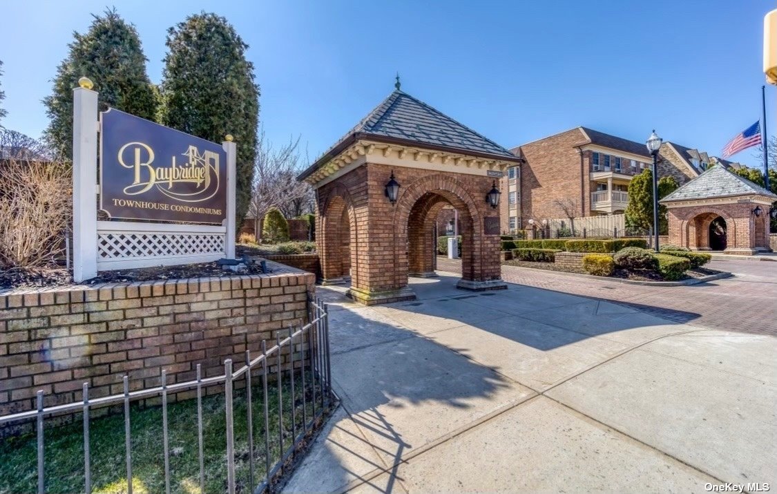 #1 photo, 207-23 Darren Drive, 皇后區 貝塞 Bayside , NY 11360