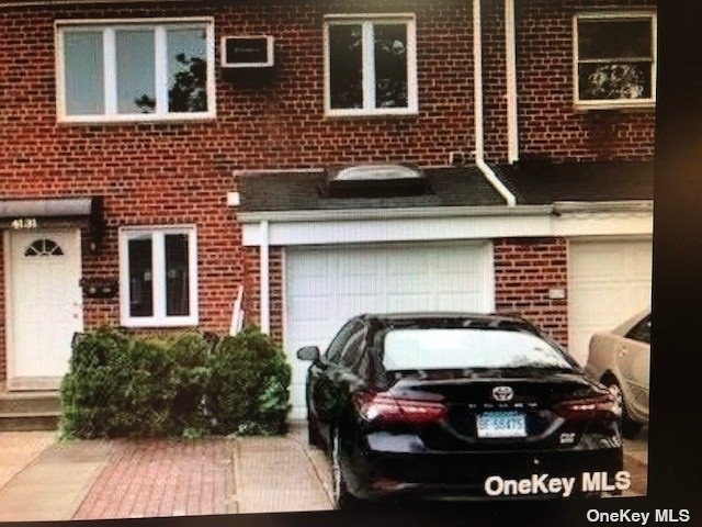 #1 photo, 41-31 210th Street, 皇后區 貝塞 Bayside , NY 11361