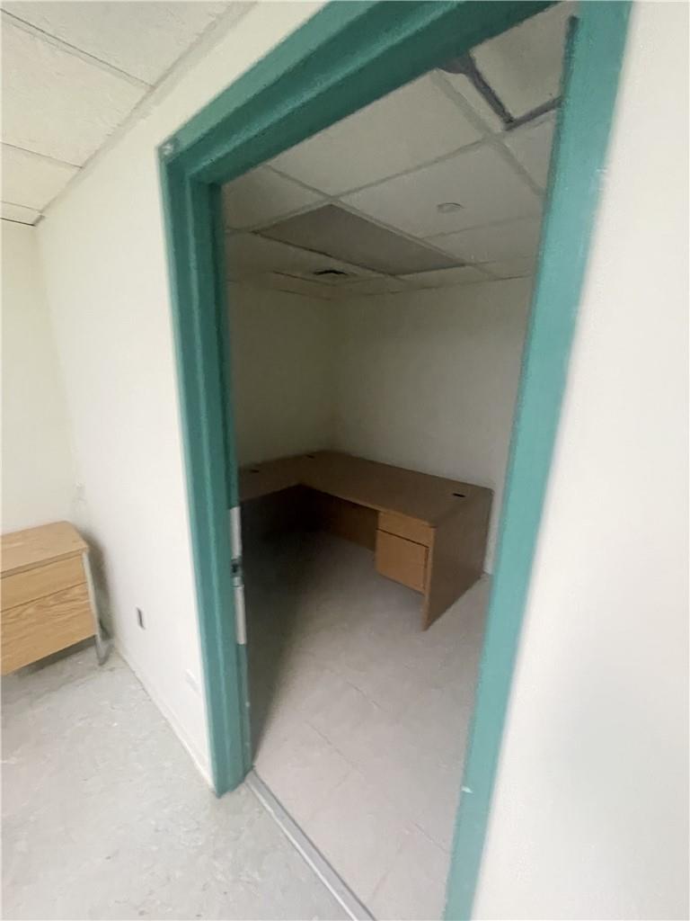 #13 photo, 1055 E Tremont Avenue, ブロンクス区 Bronx , NY 10460