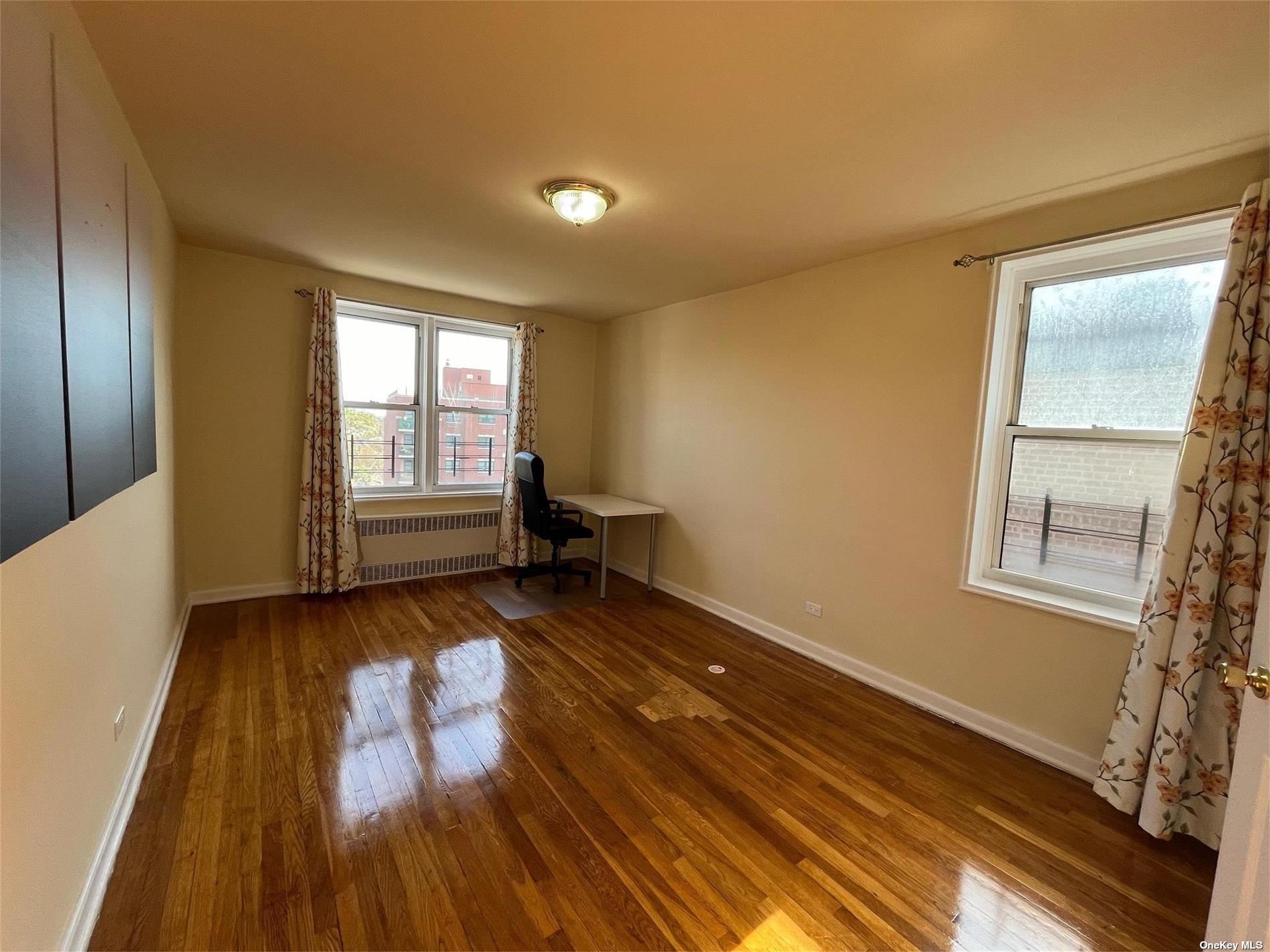 #1 photo, 84-55 Daniel St, 皇后区 Briarwood , NY 11435