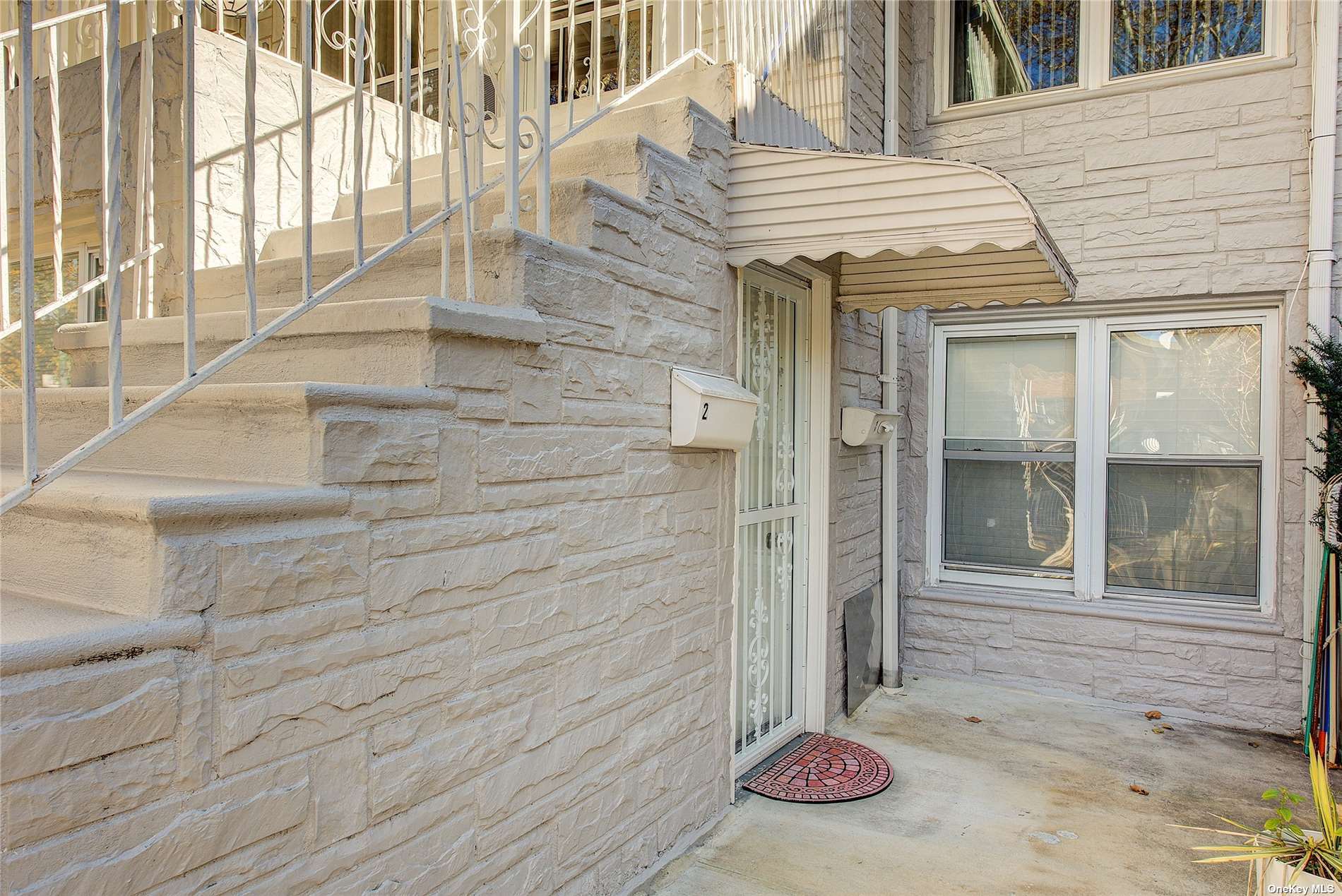 #1 photo, 24-19 78th Street, 法拉盛 Flushing , NY 11370