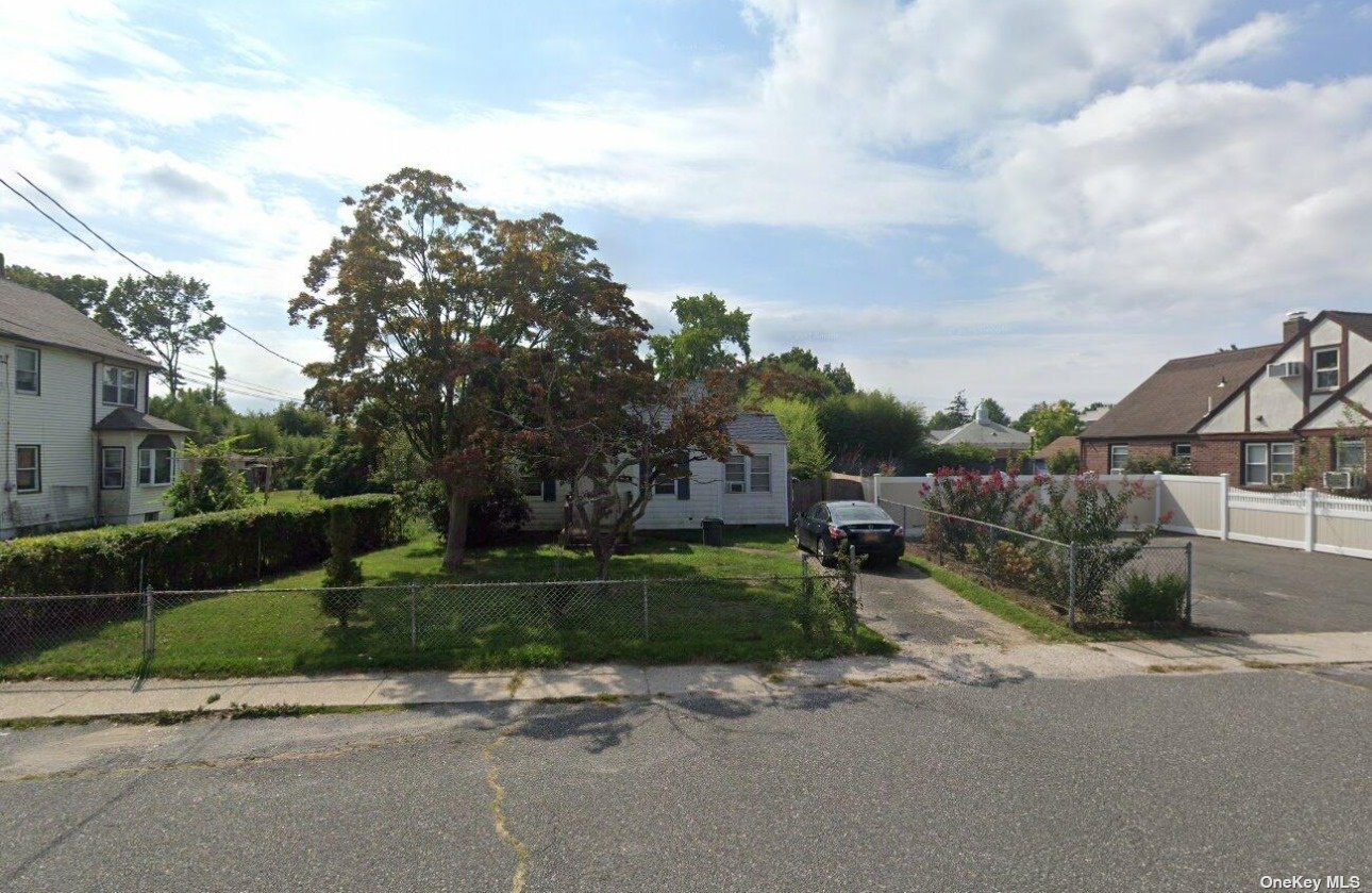 #1 photo, 3 2nd Avenue, 东长岛 Central Islip , NY 11722