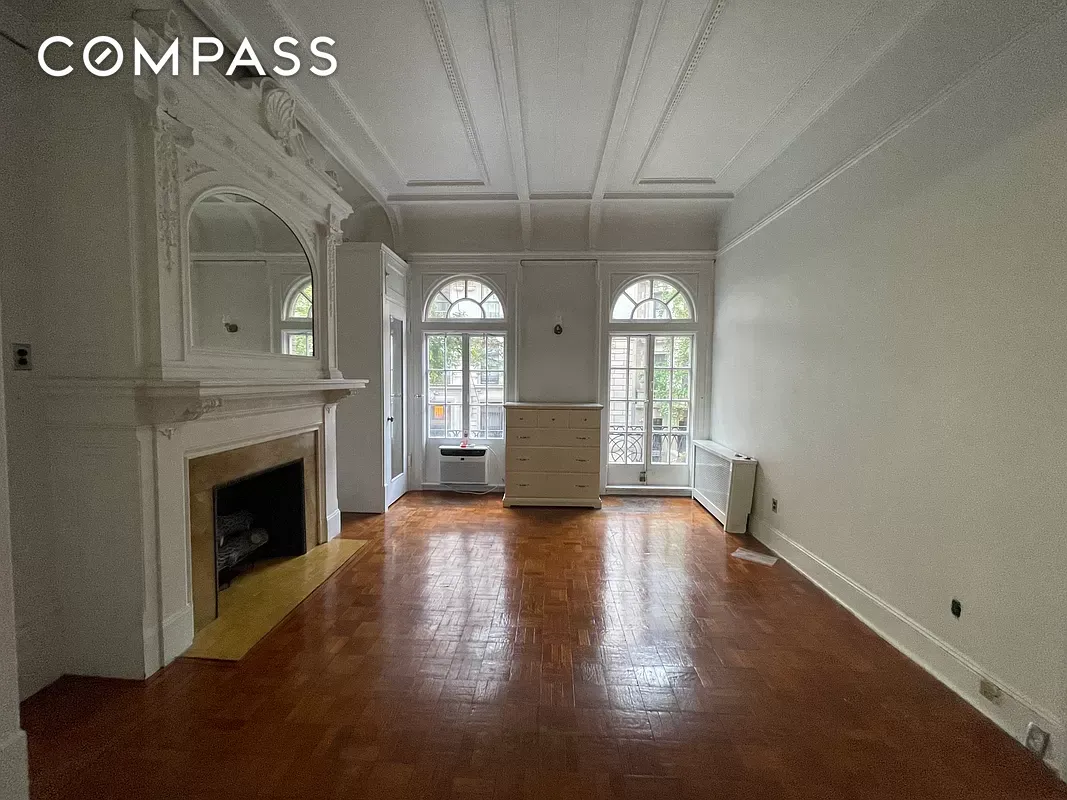 #1 photo, 313 W 92nd Street, 曼哈顿 上西城 Upper West Side , NY 10025