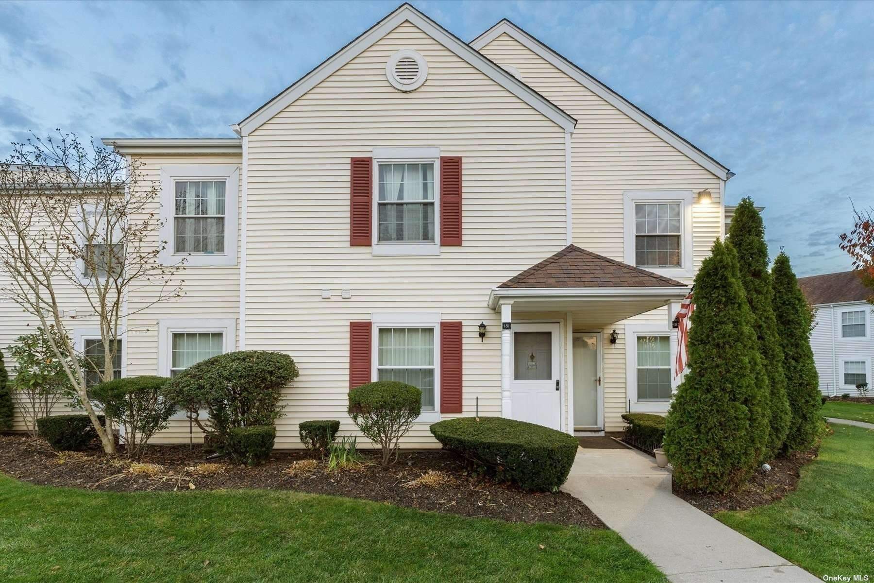 #1 photo, 181 Fairview Circle, 东长岛 Middle Island , NY 11953