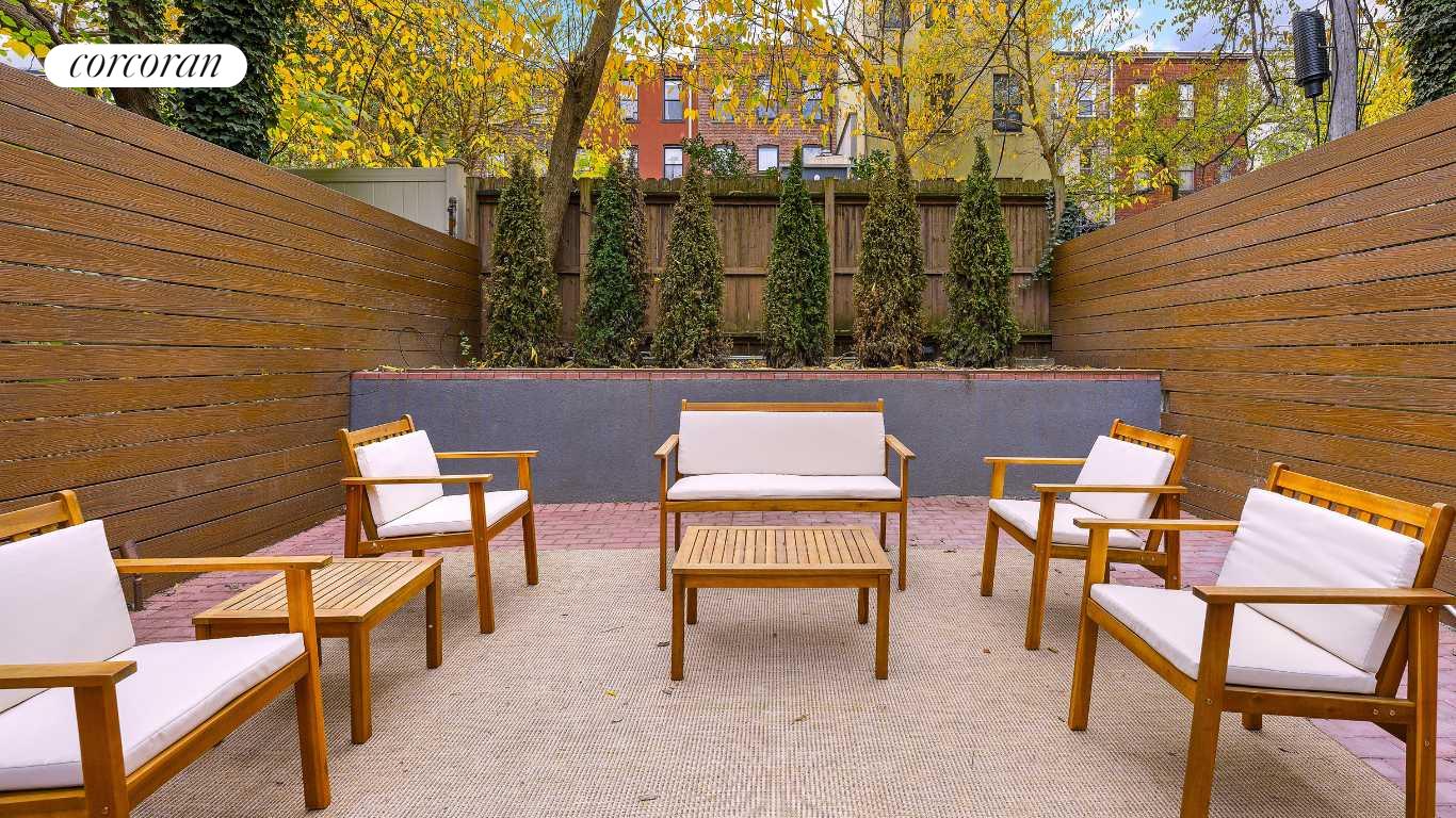 #1 photo, 984 Bergen Street, 布鲁克林 Crown Heights , NY 11216