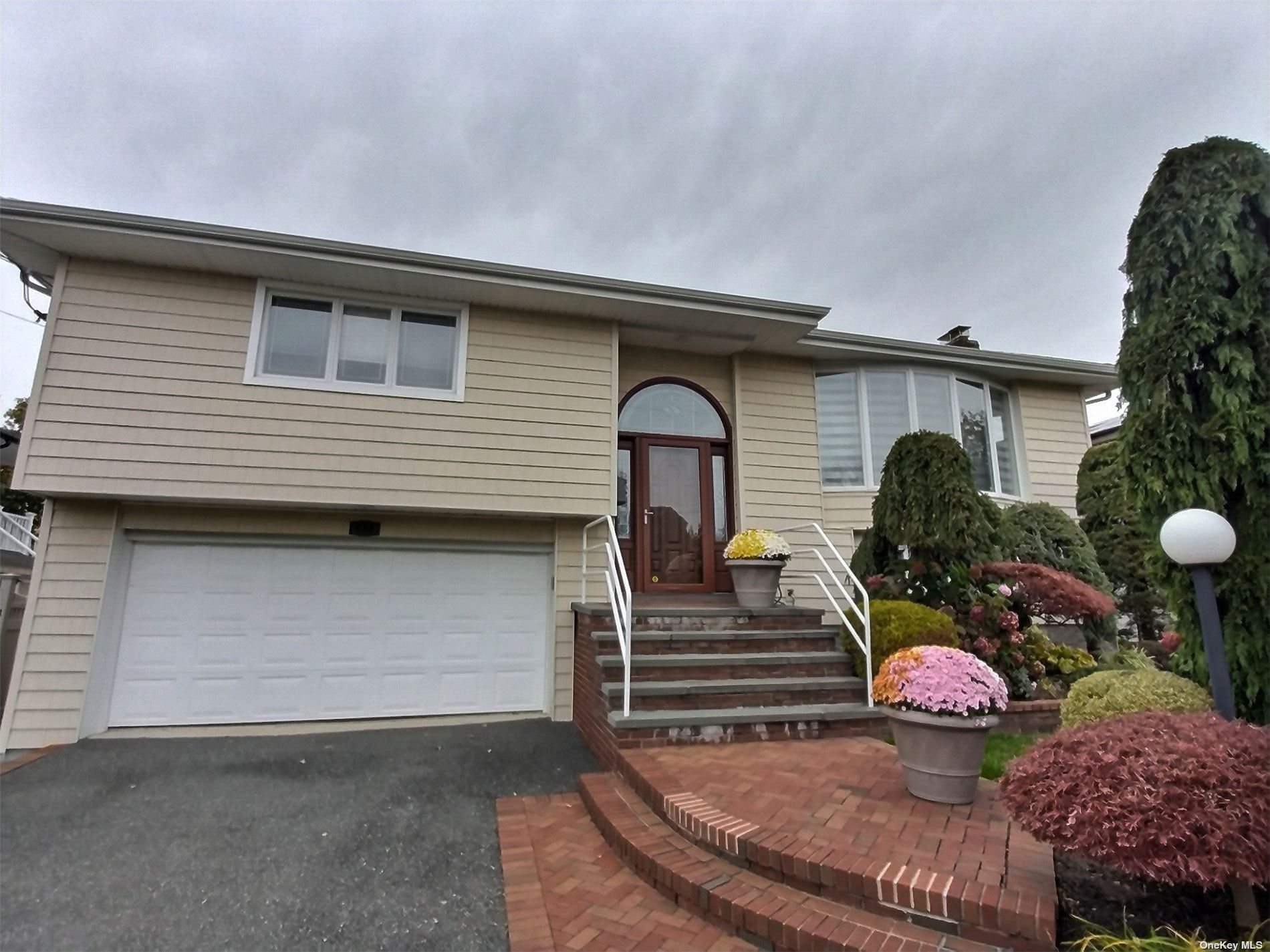 #1 photo, 518 Links Drive, 长岛 Oceanside , NY 11572