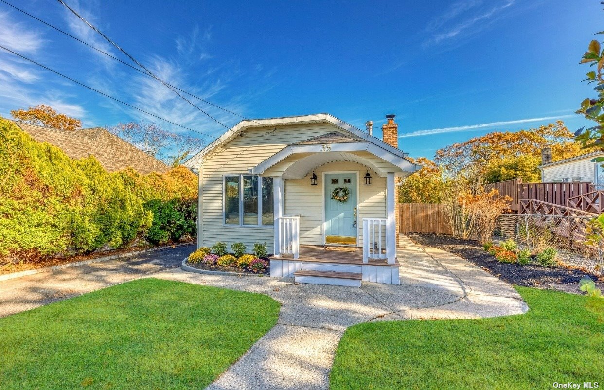 #1 photo, 35 Somerset Road, 东长岛 Rocky Point , NY 11778