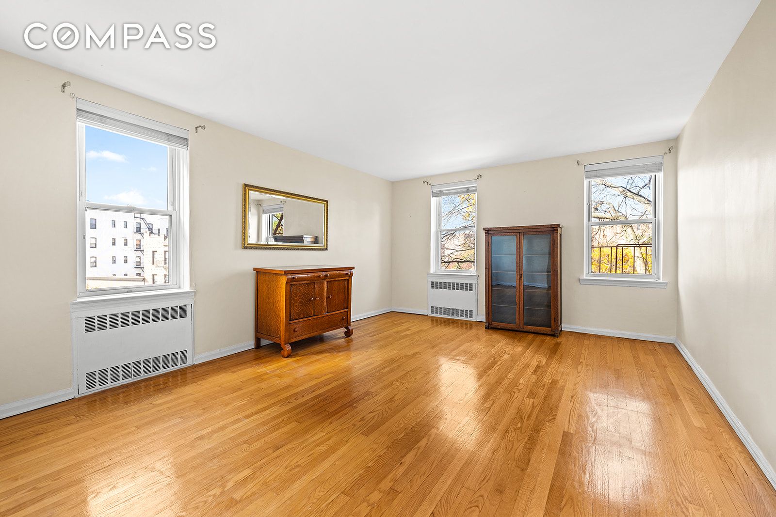 #1 photo, 302 96th Street, 湾脊 Bay Ridge , NY 11209