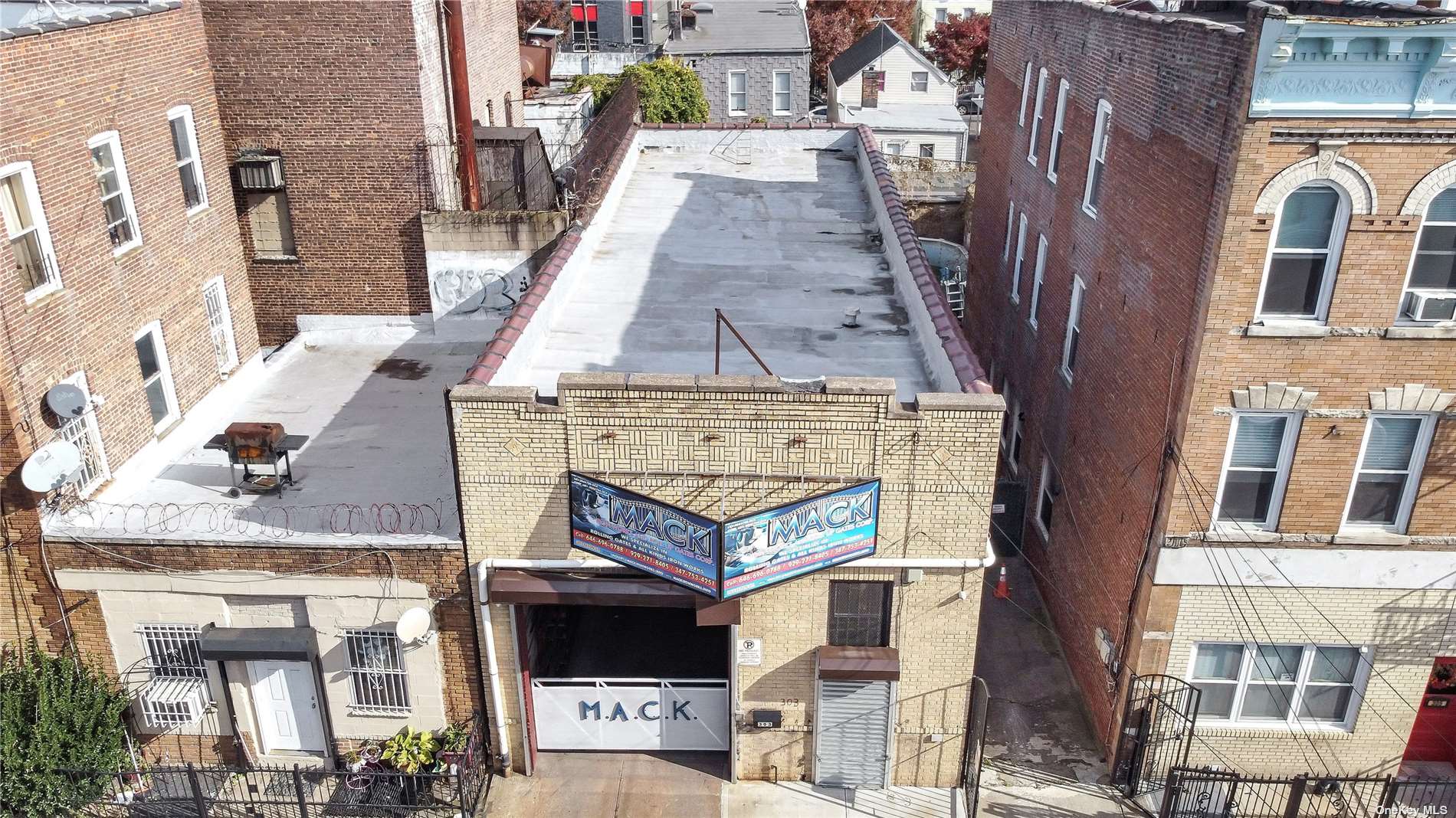 #1 photo, 303 Elton Street, 布鲁克林 Brooklyn , NY 11208