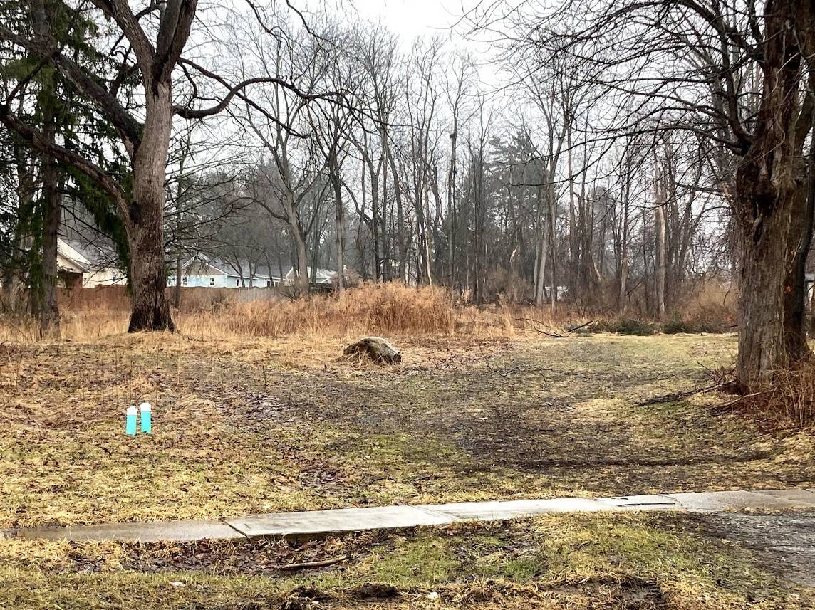 #2 photo, 129 Westmoreland St, Whitesboro , NY 13492