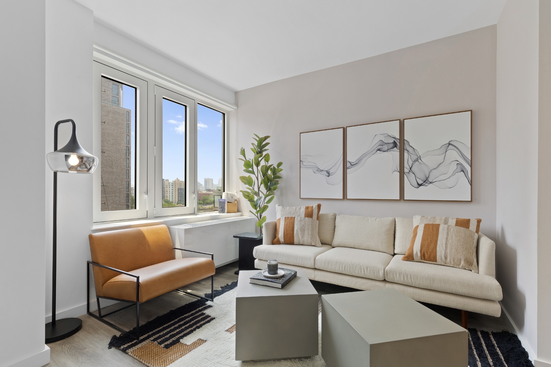 #1 photo, 2455 3rd Avenue, 布朗士 Mott Haven , NY 10451