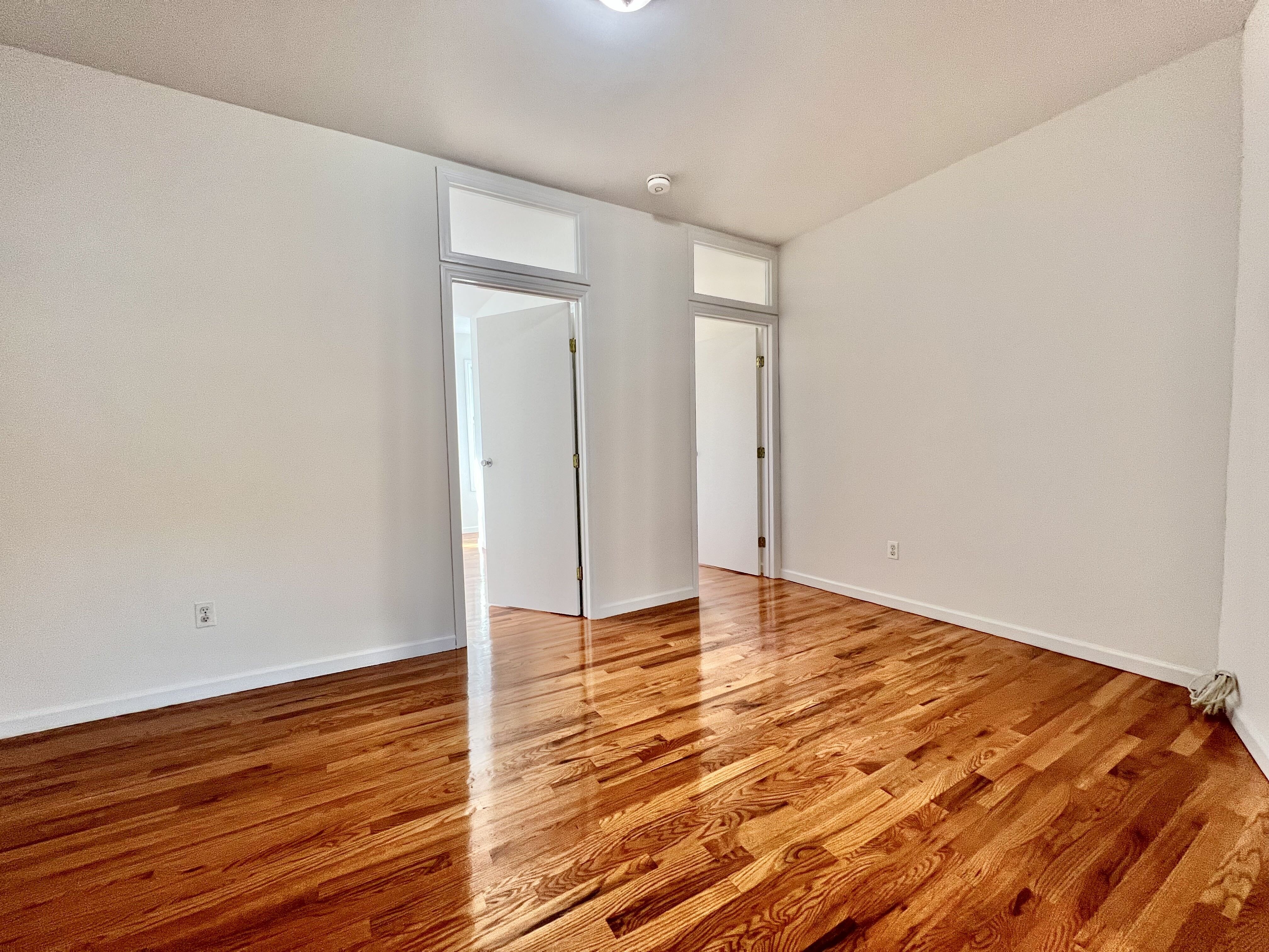 #1 photo, 370 Union Avenue, 布鲁克林 威廉斯堡 Williamsburg , NY 11211