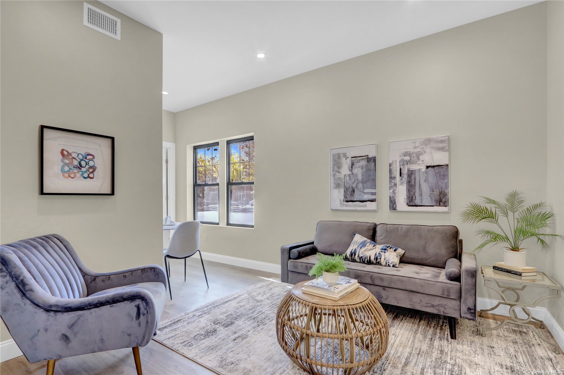 #1 photo, 608 Jericho, 长岛 New Hyde Park , NY 11040