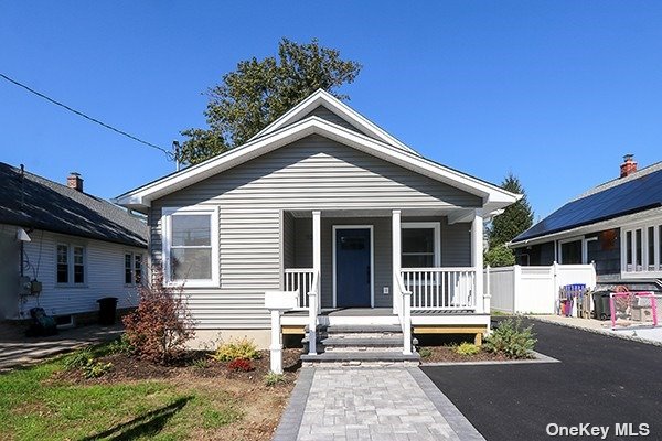 #1 photo, 1071 Steele Boulevard, 长岛 Baldwin , NY 11510