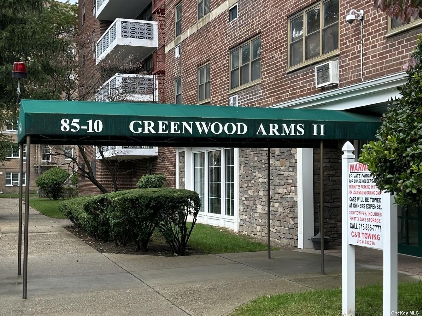 #1 photo, 85-10 151 St Avenue, 皇后区 霍华德滩 Howard Beach , NY 11414