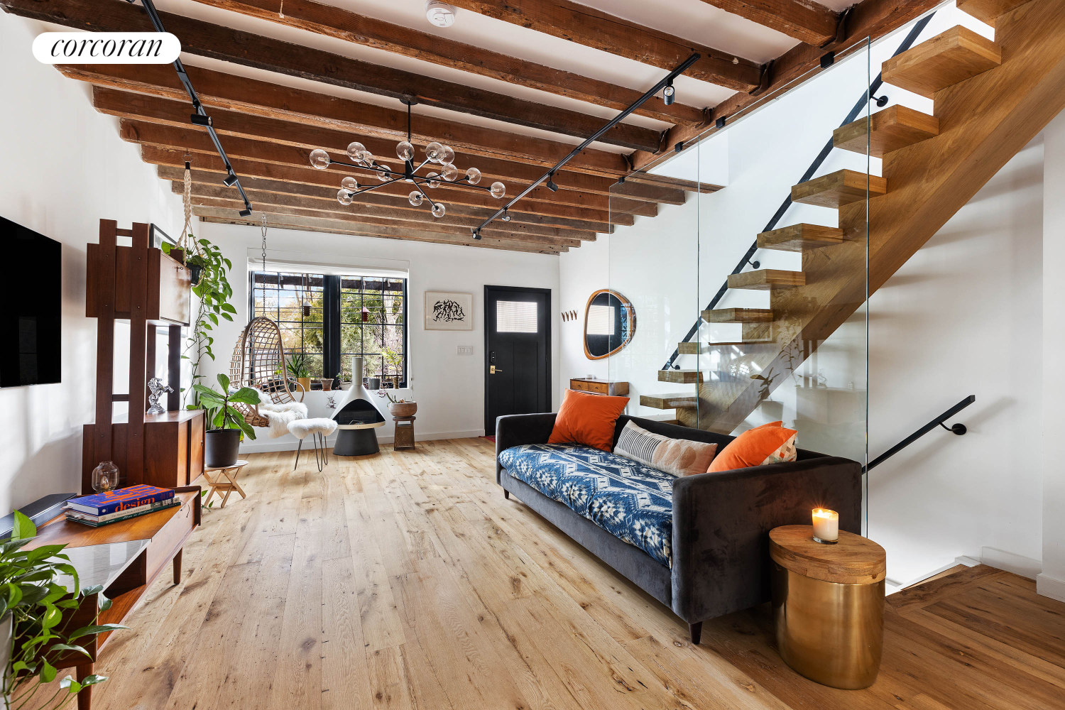 #1 photo, 135 MASPETH Avenue, 布鲁克林 威廉斯堡 East Williamsburg , NY 11211