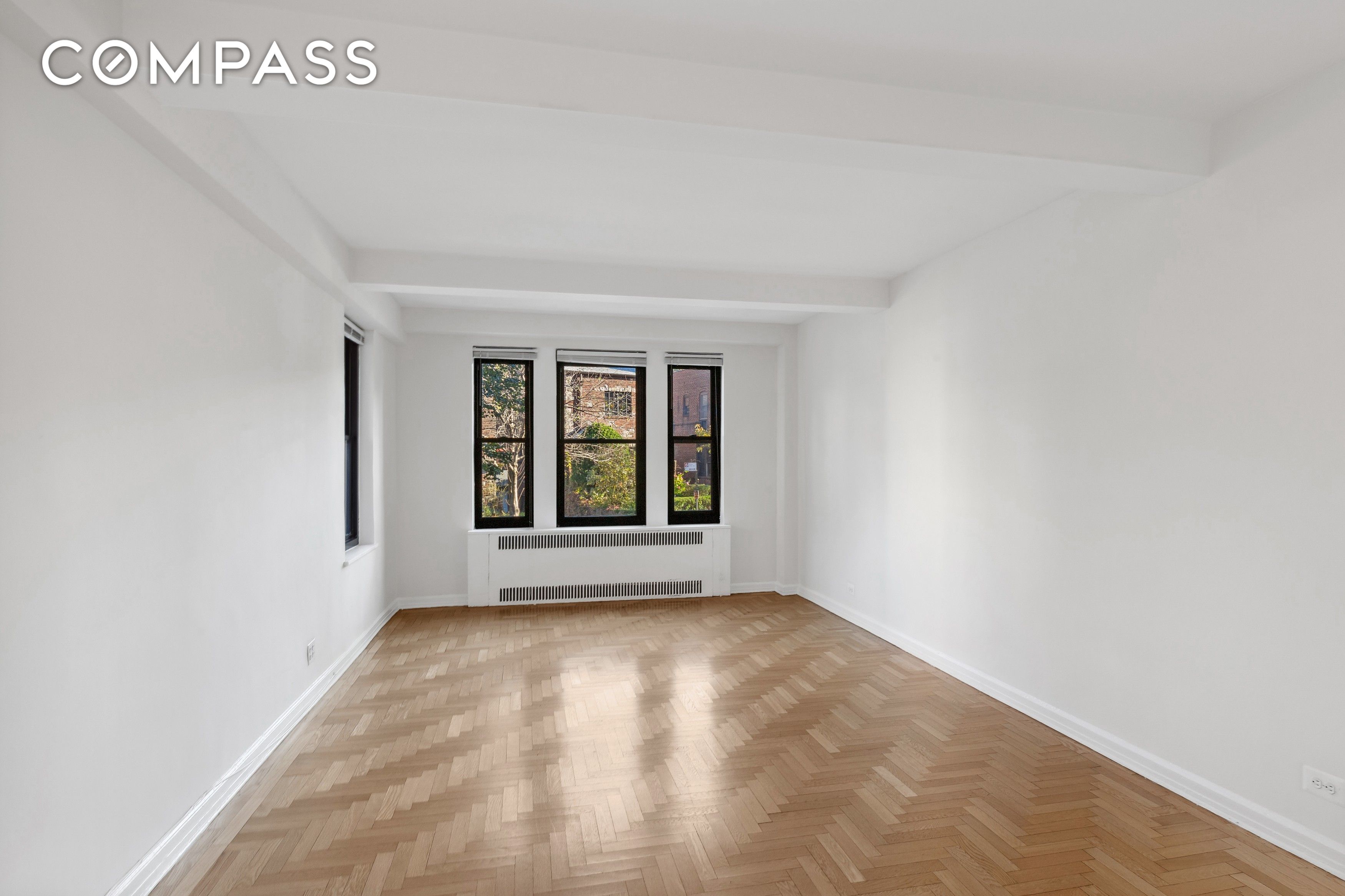 #1 photo, 72 Park Terrace W, 北曼哈顿 Inwood , NY 10034