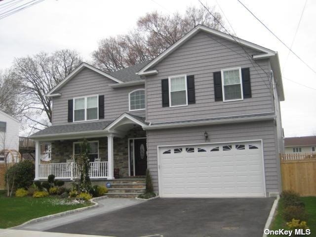 #1 photo, 1751 Pettit Avenue, ナッソー郡 Merrick , NY 11566