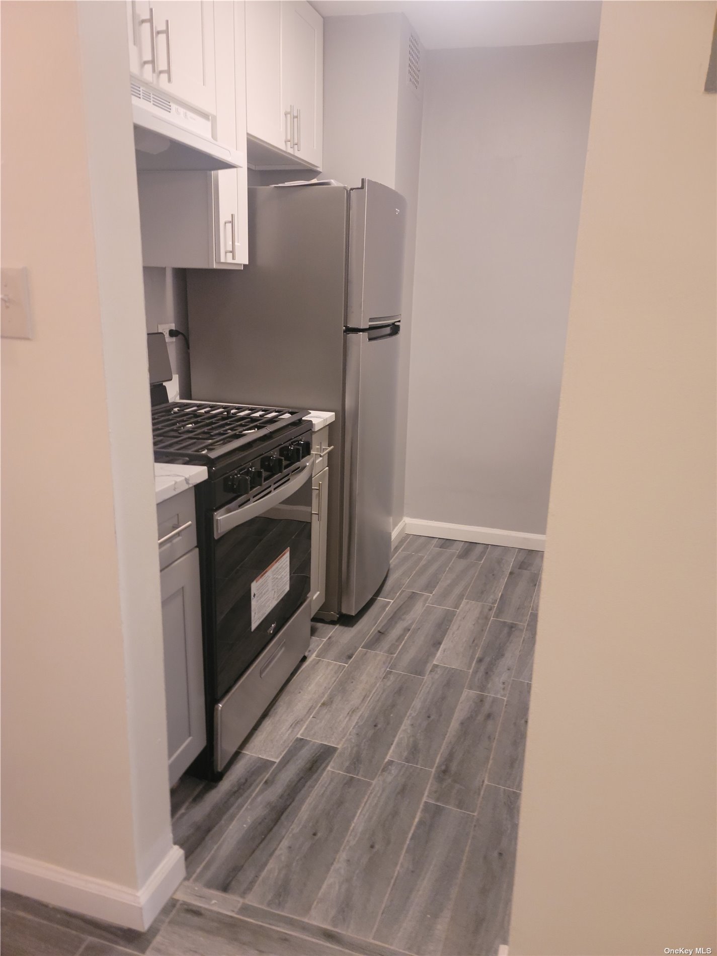 #1 photo, 99-30 59th Avenue, 皇后区 可乐娜 Corona , NY 11368