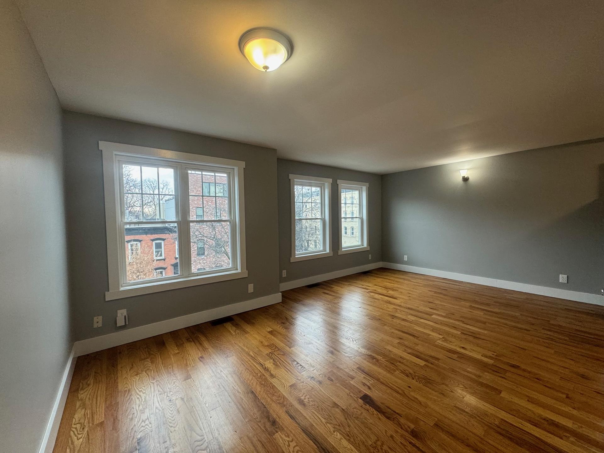 #1 photo, 875 Hancock Street, 布鲁克林 Stuyvesant Heights , NY 11233