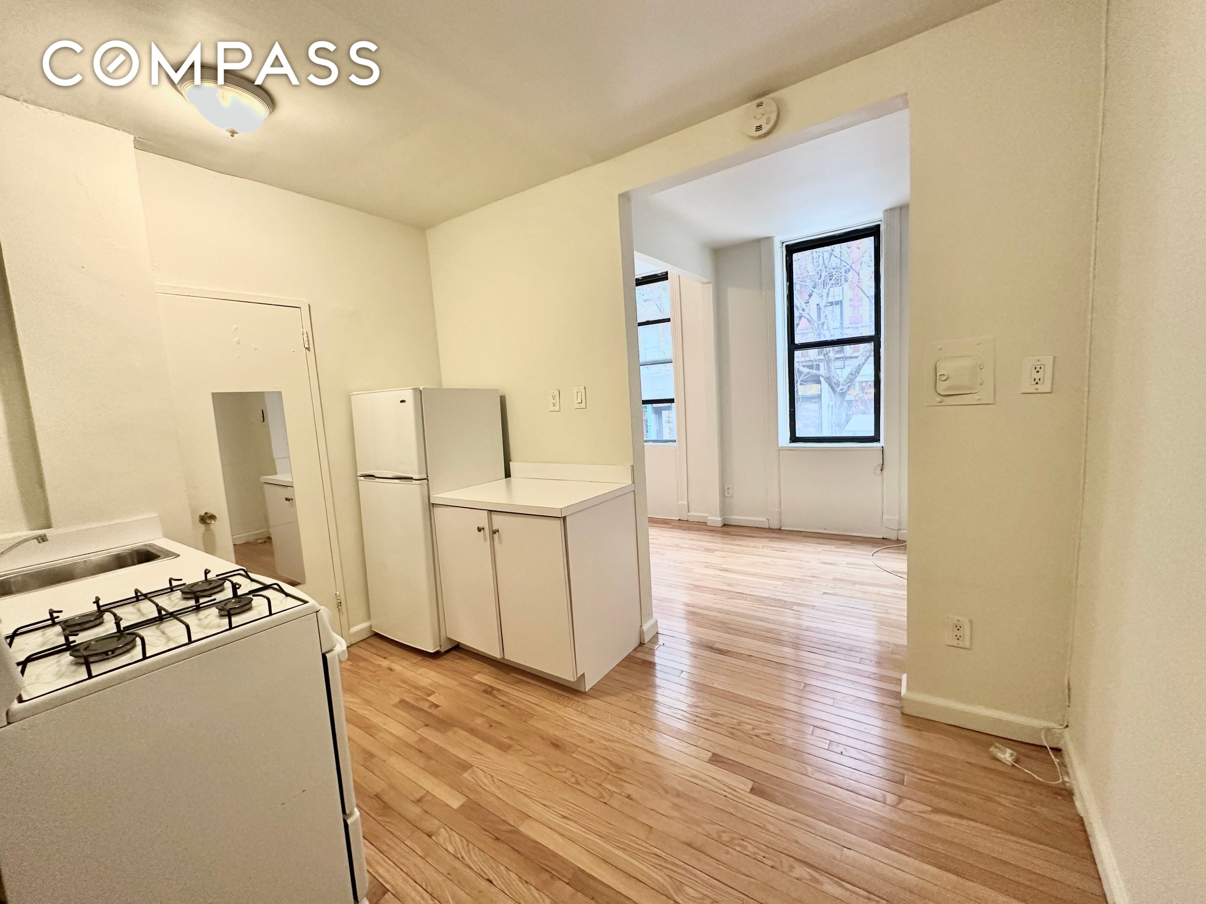 #1 photo, 110 Thompson Street, 曼哈顿 苏豪区 SoHo , NY 10012