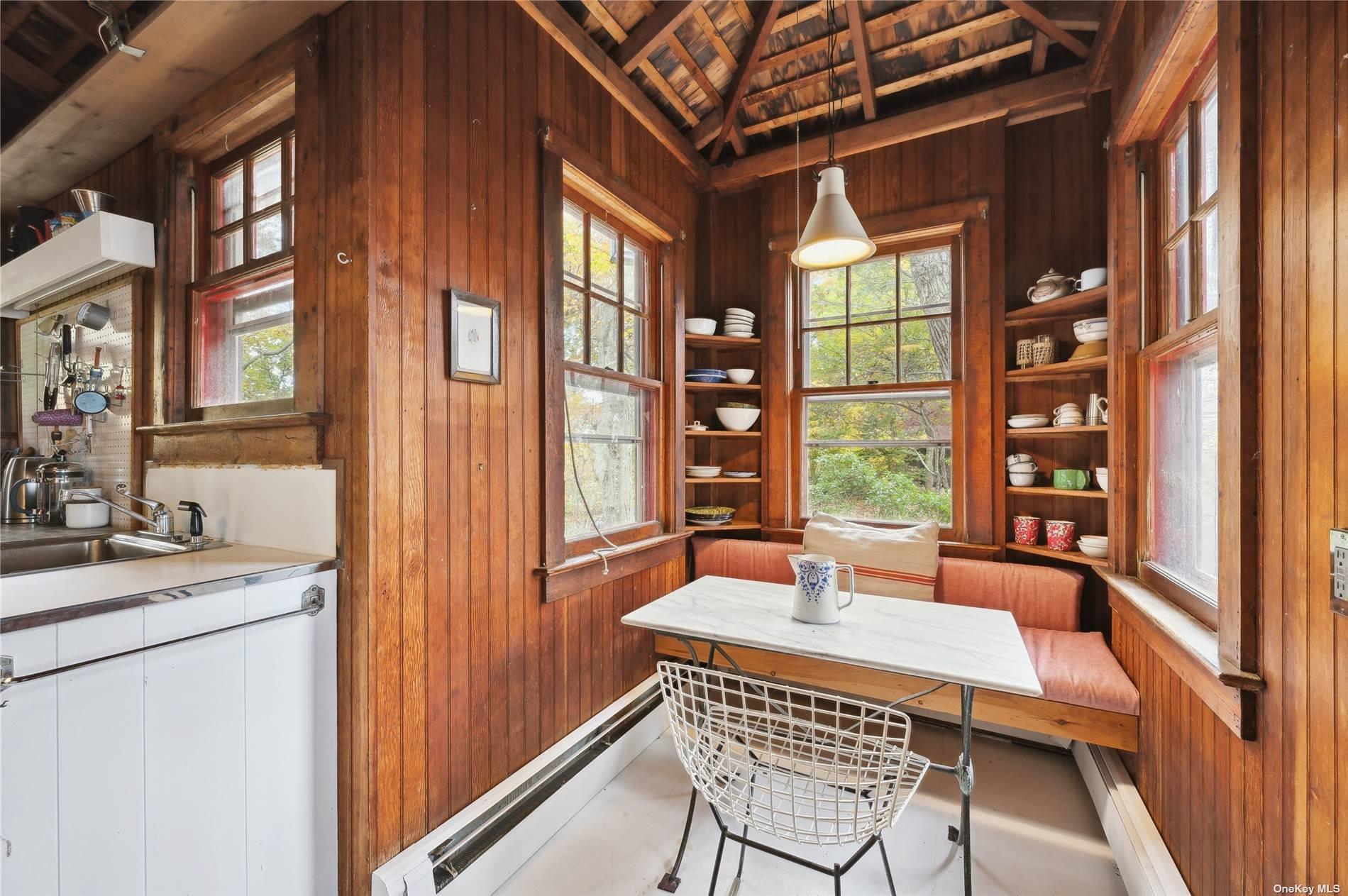 #19 photo, 400 Diamond Lane, Peconic , NY 11958