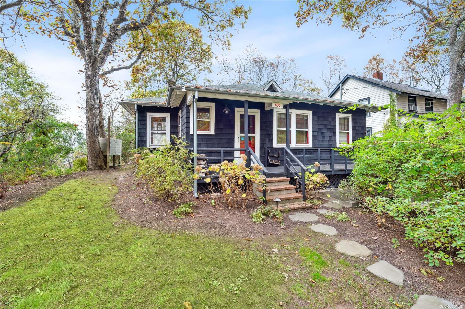 #2 photo, 400 Diamond Lane, Peconic , NY 11958