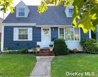 #1 photo, 7-22 151 Place, 皇后区 白石镇 Whitestone , NY 11357