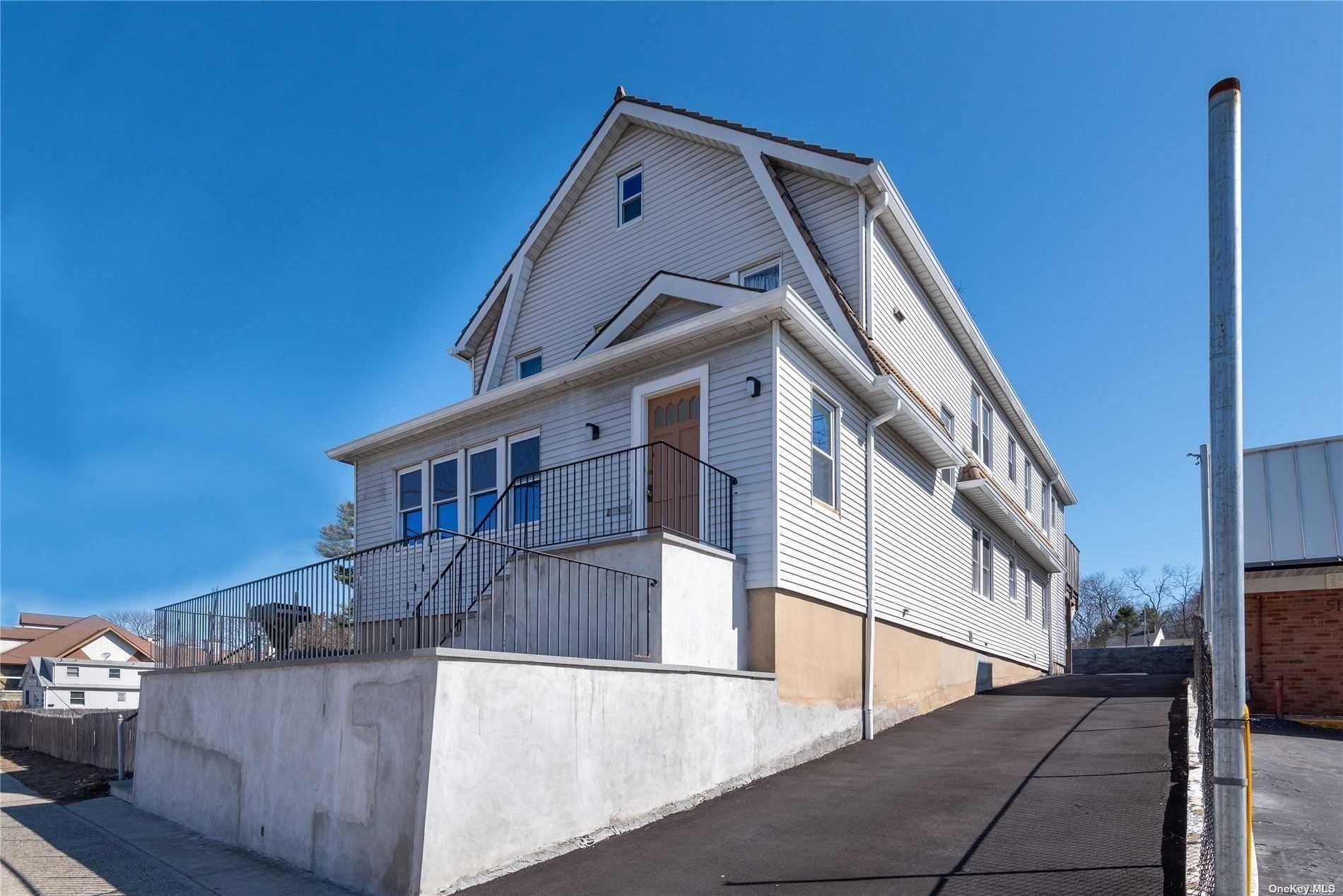 #1 photo, 47 Pine Hollow Road, 长岛 Oyster Bay , NY 11771